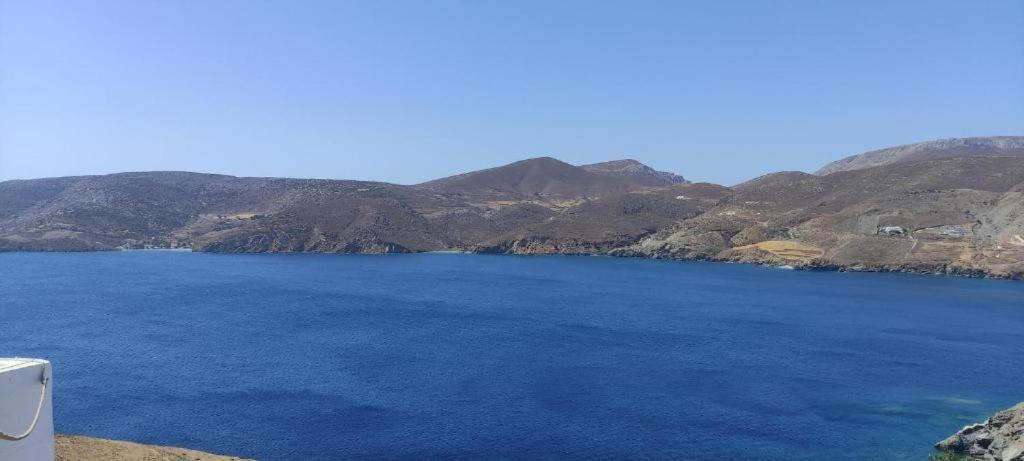 Hotel Asvestoti Mesonettes Blue Light Σιελ Μεζονετεs Pera Gyalos Exterior foto